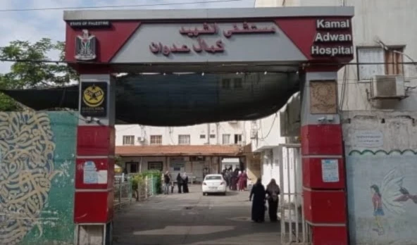 'Israel' targets more Gaza hospitals, commits massacres at their gates