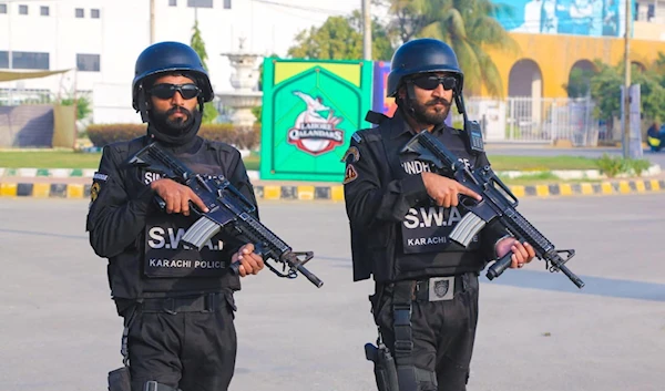 Two officers on patrol from the Karachi Police Special Security Unit (SSU Sindh Police)