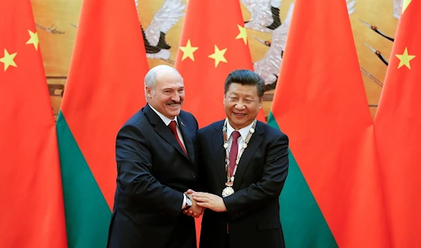 Chinese President Xi Jinping meets with Belarussian President Alexander Lukashenko (L) at Great Hall of the People, in Beijing, China September 29, 2016. Credit: REUTERS/Lintao Zhang/Pool