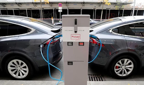 Global electric car sales set to grow 14 million this year