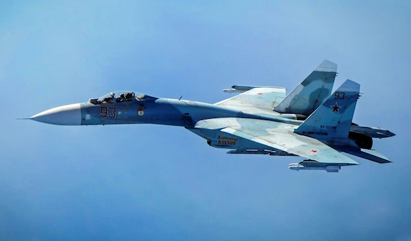 A Russian jets escort US bombers over Baltic Sea