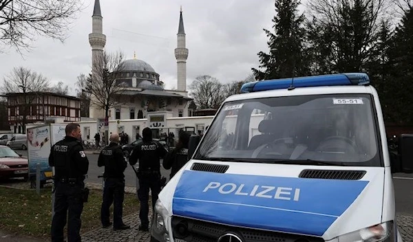 Police observe the area outside a mosque in Berlin on February 21, 2020, two days after a shooting in Hanau, near Frankfurt. (Reuters)