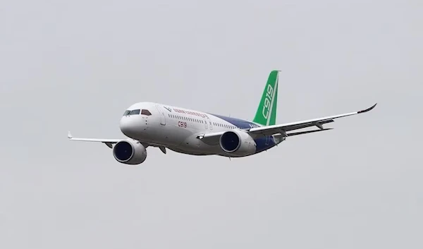 The domestically produced C919 passenger jet flies at the China International Aviation and Aerospace Exhibition in Zhuhai, Guangdong province, Peoeple's Republic of China, 8 November 2022. (Reuters)