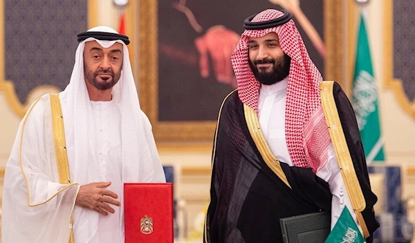 Abu Dhabi's Crown Prince Mohamed bin Zayed Al-Nahyan poses alongside Saudi Crown Prince Mohammed bin Salman at a summit in Jedah, Saudi Arabia , June 6 2018. (Reuters)