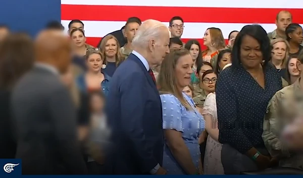 Biden lost on stage