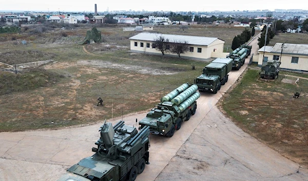 Russian S-400 Triumf systems seen in Sevastopol, Republic of Crimea, Russia, January 13 2018. (Sputnik)