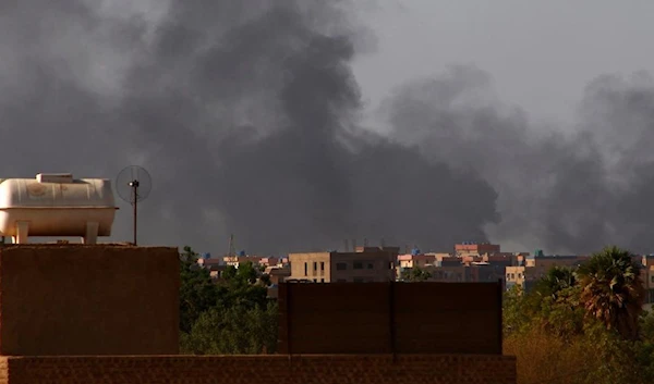 Airstrikes struck the neighborhoods of Khartoum ahead of a new weeklong cease-fire (AFP)