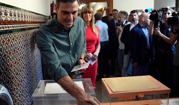 Polls close in Spain's general elections, right comeback expected