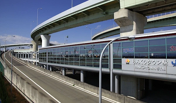 Rinku-town Station in Izumisano, Osaka prefecture, Japan on March 17, 2007 (Wikipedia Commons/663highland)