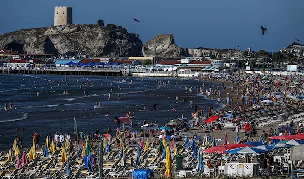 Unexploded shells in the Black Sea prompt closure of resorts in Turkey.