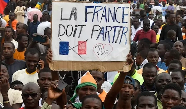 Nigeriens protest near French base'Down with France, down with ECOWAS'