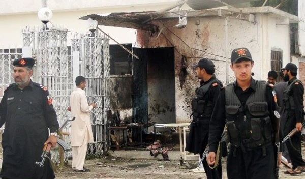 Terrorist explosion kills 11 labor workers in Pakistan's Waziristan