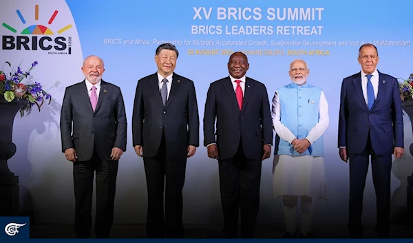 BRICS challenges the dollar