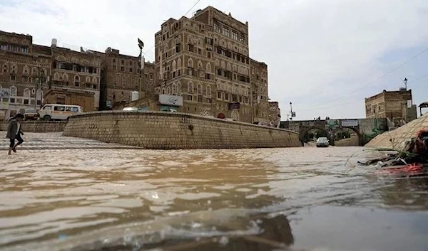 Floods and lightning kill 8 in Yemen