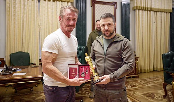 US actor Sean Penn and Ukrainian president Volodymyr Zelensky in November 2022 (Ukrainian Presidency/Handout)