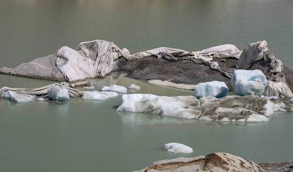 Swiss glaciers lose 10% of their volume in two years