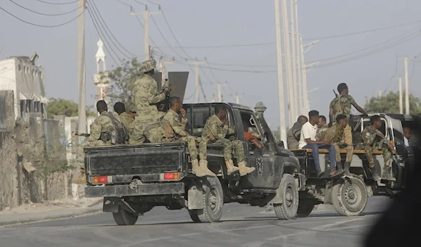 Security patrols the streets during fighting between al-Shabaab extremists and soldiers in Mogadishu, Somalia, Feb. 21,2023 (AP)