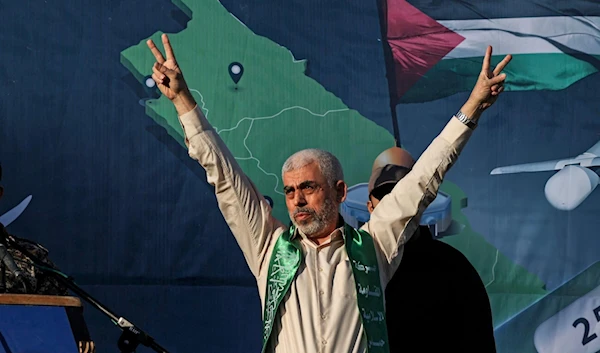 Al-Sinwar can hold up victory signs for disrupting Israeli politics