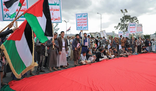 Al-Houthi warns 'Israel' against any offensive in Rafah