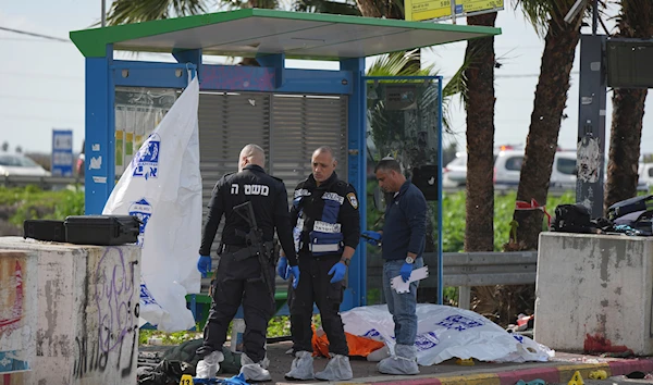 Israeli bus stop shooting operation: 2 killed, 4 injured