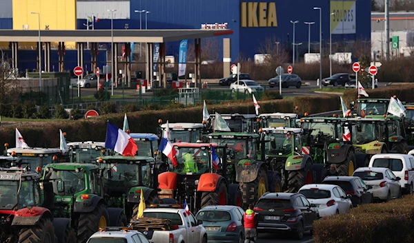 French farmers end Paris blockade on government promise for summer aid