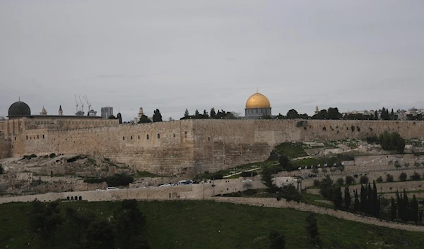 The Dome of the Rock Mosque in the al-Aqsa Mosque compound in occupied al-Quds' Old City during Friday prayers, as many Palestinian Muslims prayed outside after being denied entry, February 23, 2024 (AP)