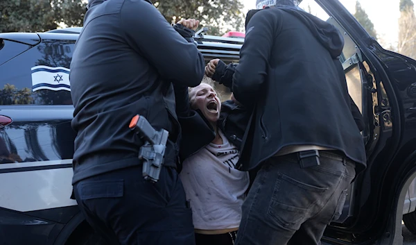 Clashes breakout between Israeli protestors, police outside Knesset