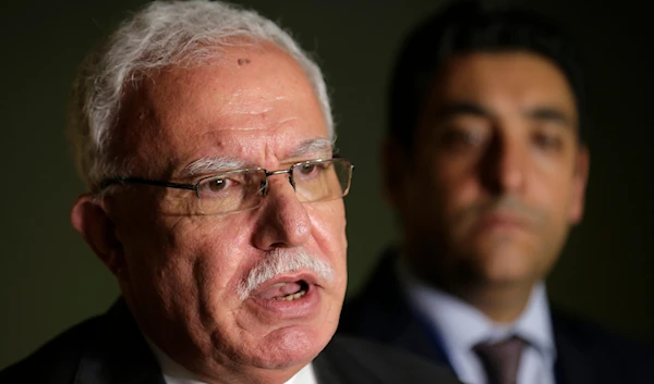 Palestinian Minister of Foreign Affairs Riyad al-Maliki speaks to reporters following a meeting in New York, on Wednesday, Sept. 26, 2018.(AP)