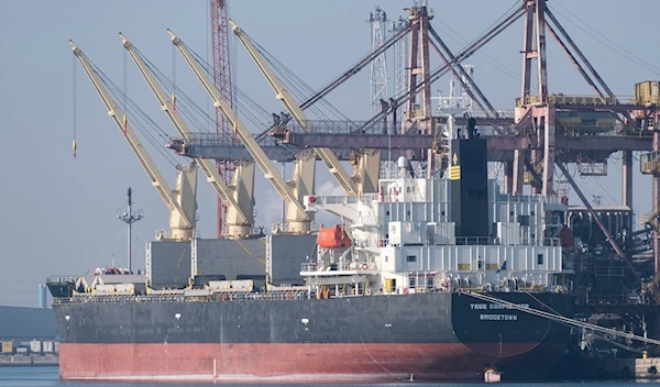 Bulk carrier True Confidence hit in Red Sea, 3 crew members missing