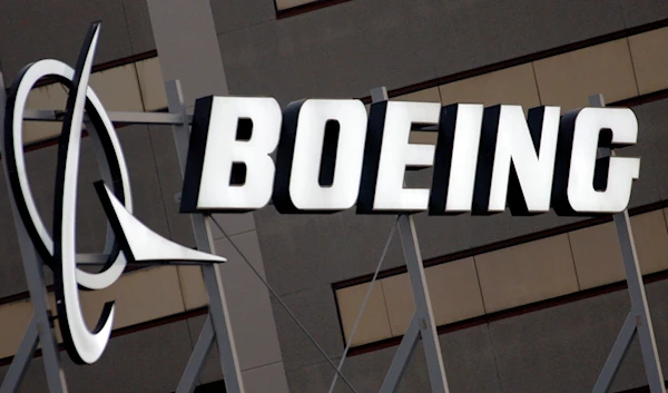 The Boeing logo is seen, on Jan. 25, 2011, on the property in El Segundo, Calif.(AP)