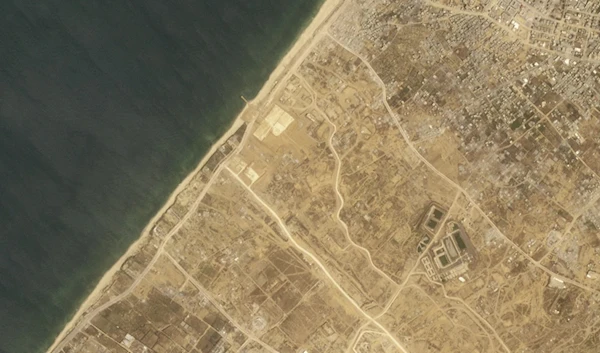 Satellite images show new US Gaza pier construction underway