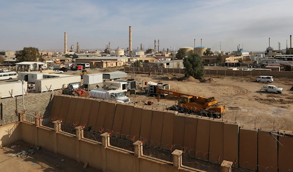 An oil refinery is seen in the city of Beiji, some 250 kilometers (155 miles) north of Baghdad, Iraq, on Dec. 8, 2014. (AP)