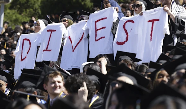 Seinfeld pro-"Israel" Duke speech prompts walkout