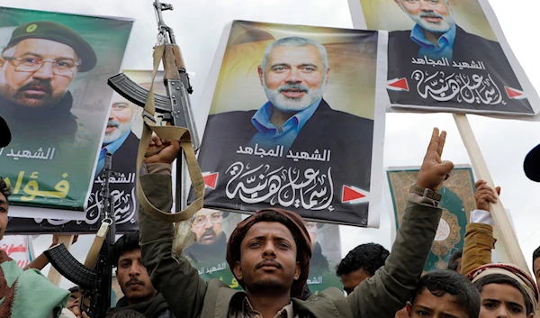 Yemenis protest to condemn the assassination of martyred Hamas leader Ismail Haniyeh, in Sanaa, Yemen, Friday, August 2, 2024 (AP)