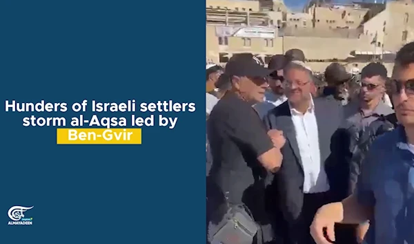 Hundereds of Israeli settlers storm al-Aqsa led by Ben-Gvir