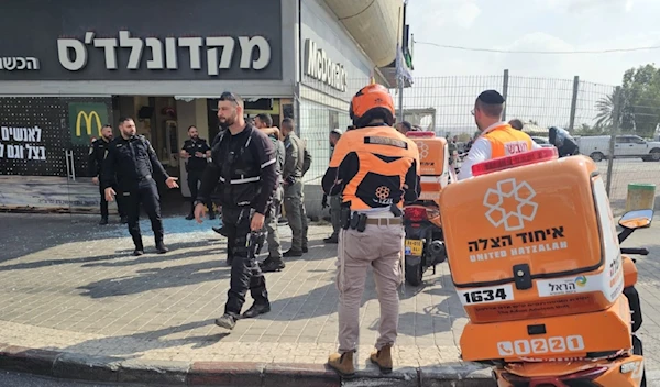 Shooting operation kills Israeli troop, injures 13 in Beer al-Sabe