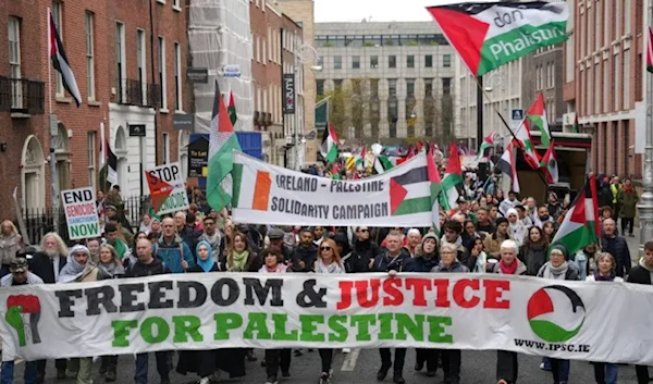 Ireland protests against sale of Israeli bonds