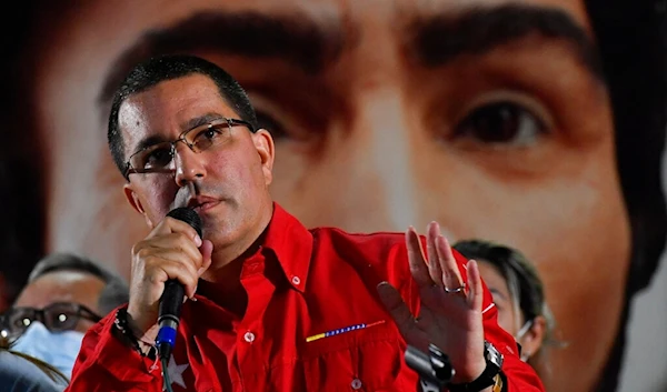 Former Foreign Minister Jorge Arreaza concedes the gubernatorial re-run election to opposition candidate Sergio Garrido in Barinas, Venezuela, Monday, January 10, 2022 (AP)