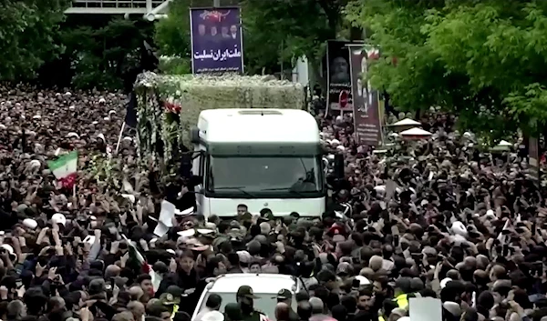 Hundreds of thousands of Iranians