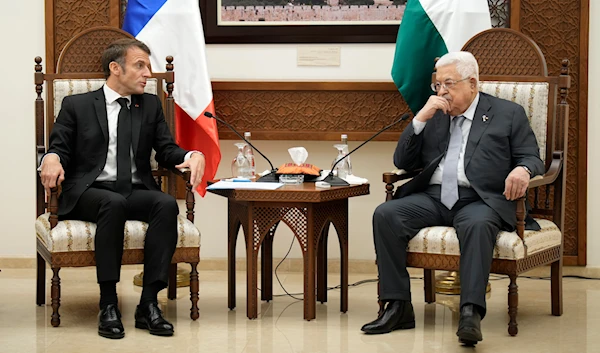 Macron calls on Abbas to reform PA in exchange for recognition