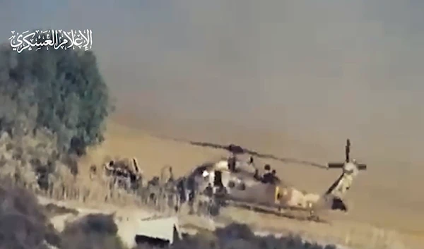 Israeli rescue choppers transport casualties from al-Shujaiya battles