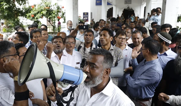 Bangladeshi Chief Justice resigns amid protests