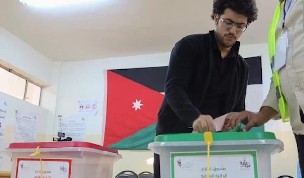 A Jordanian man casts his vote for the elections, September 10, 2024 (Social Media)