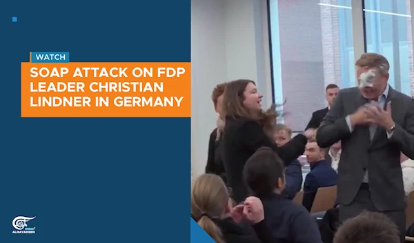 Soap attack on FDP Leader Christian Lindner in Germany